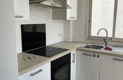 location appartement 680 € CC /mois à proximité de Alata (20167)