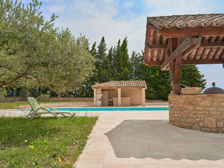 Maison de 280m2 au coeur des vignes - Sabran — photo 1