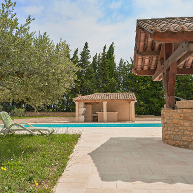 Maison 7 pièces 595000 €