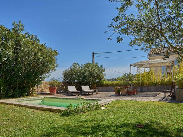 Maison de village avec vue et jardin - Centre historique - Ba... — photo du bien