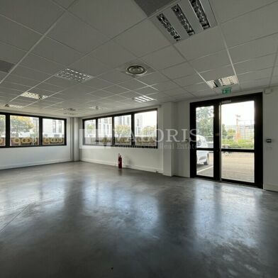 Commerce 171 m²