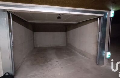 garage  pièces 18 m2 à vendre à Montpellier (34070)