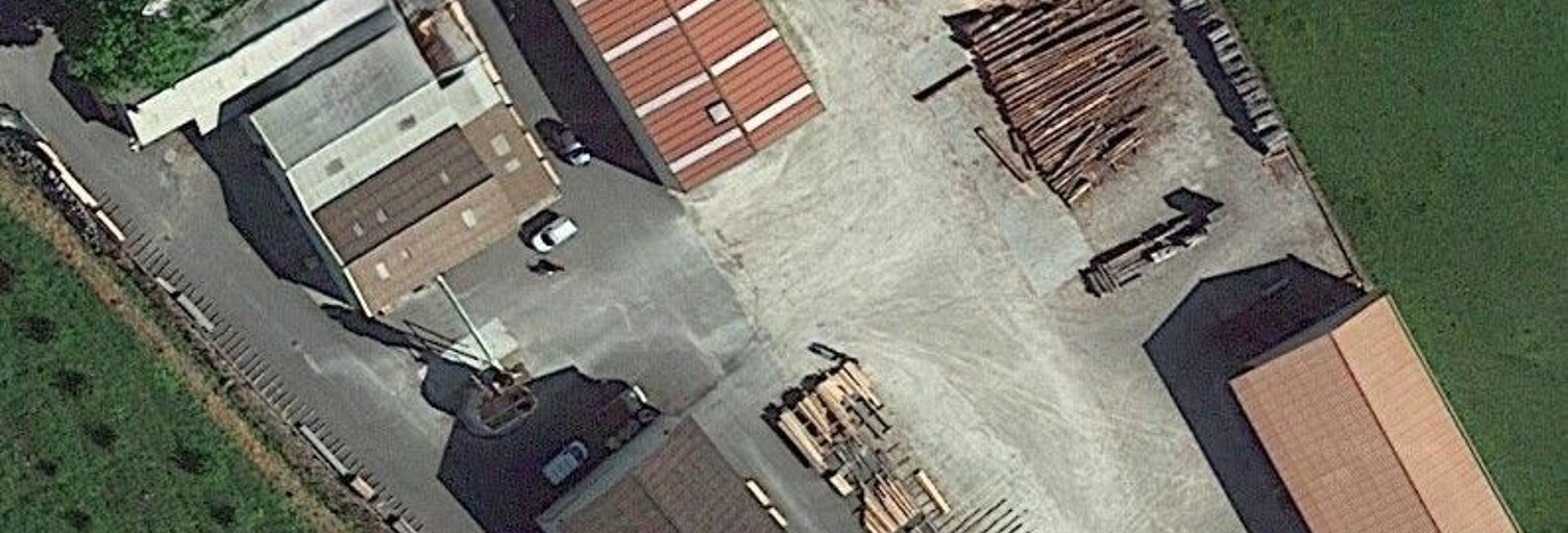 Commerce  1800 m² à vendre à Lafrançaise (82130)