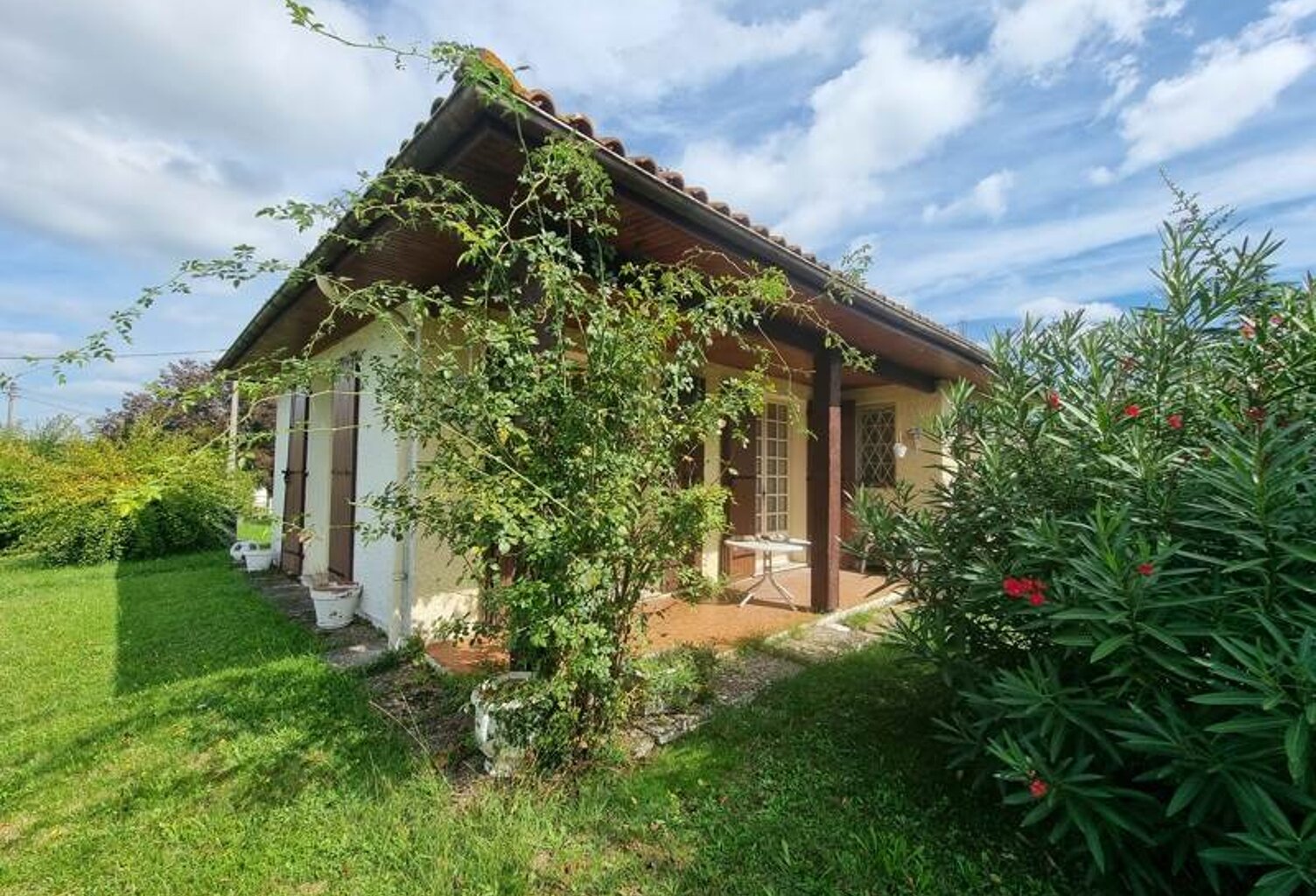Vente maison 8 pièces 215 m² Bazas (33430) — photo 1
