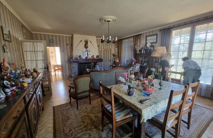 Vente maison 8 pièces 215 m² Bazas (33430) — photo 3