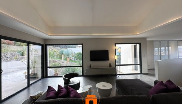 Villa / Maison 7 pièces  à vendre Montélimar 26200