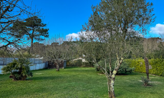Terrain  651 m² à vendre à Saint-Palais-sur-Mer (17420)