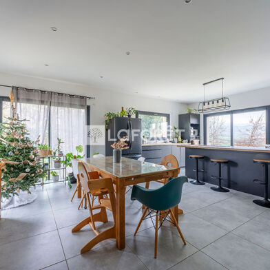 Maison 5 pièces 449900 €