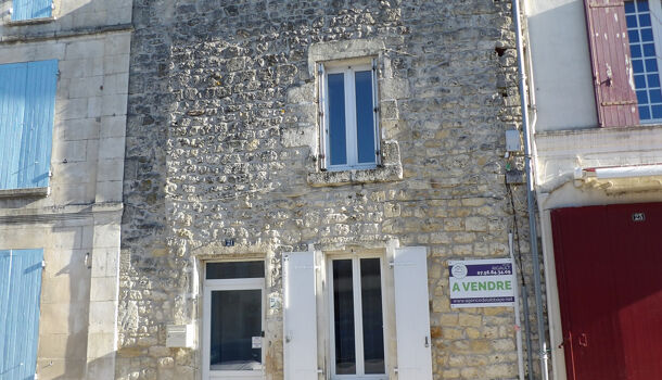 Villa / Maison 3 pièces  à vendre Saint-Savinien 17350