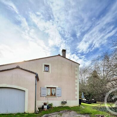 Maison 5 pièces 1087 €