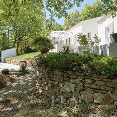 Maison 7 pièces 990000 €