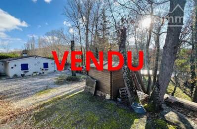 VENDU Charmante maison avec terrain boisé en bord de rivière — photo du bien