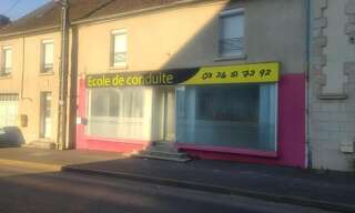 Commerce  70 m² à louer à Mareuil-le-Port (51700)