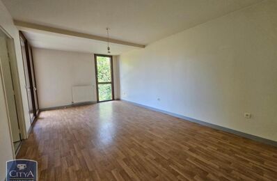 location appartement 850 € CC /mois à proximité de Neuville-de-Poitou (86170)