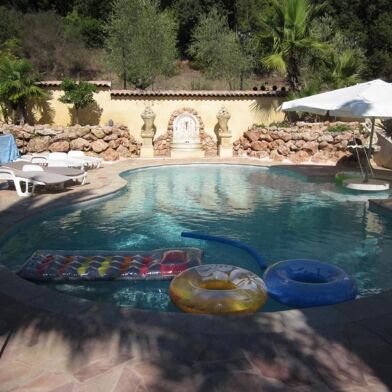 Maison 14 pièces 1239000 €