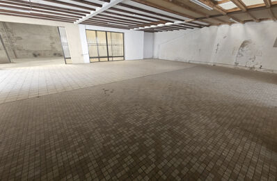 commerce  pièces 400 m2 à louer à Montpon-Ménestérol (24700)