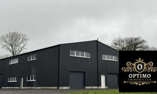 Commerce  67 m² à louer à Kerfot (22500)