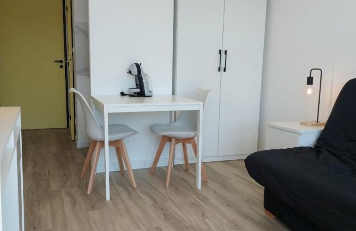 Vente appartement 1 pièce 64 m² Poitiers (86000) — photo 3