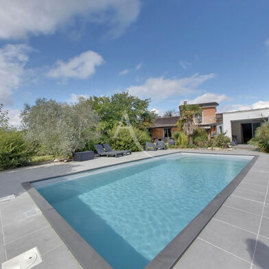 Maison 7 pièces 415000 €