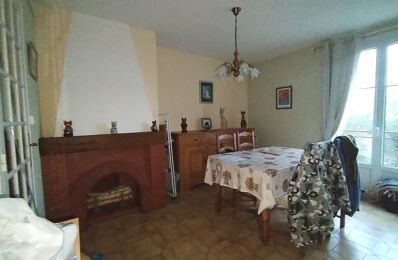 vente appartement 82 000 € à proximité de Fresnoy-le-Château (10270)