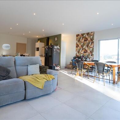 Maison 4 pièces 365750 €