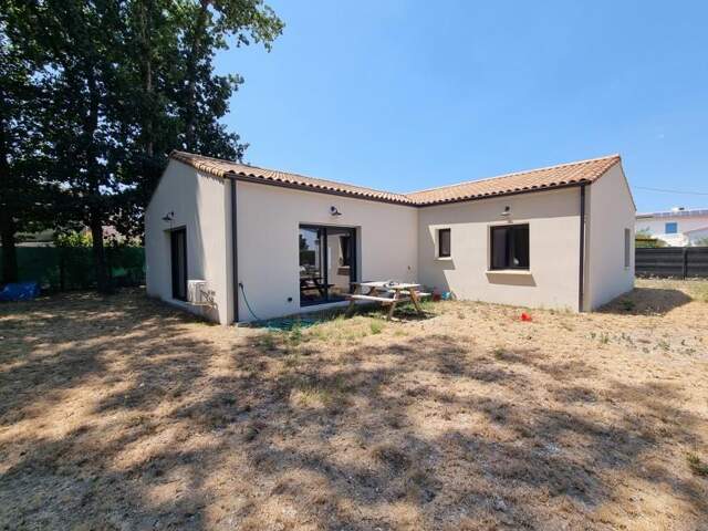 Villa de 4 pièces principales — photo du bien