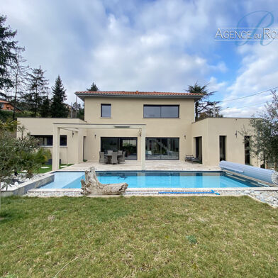 Maison 6 pièces 160 m²