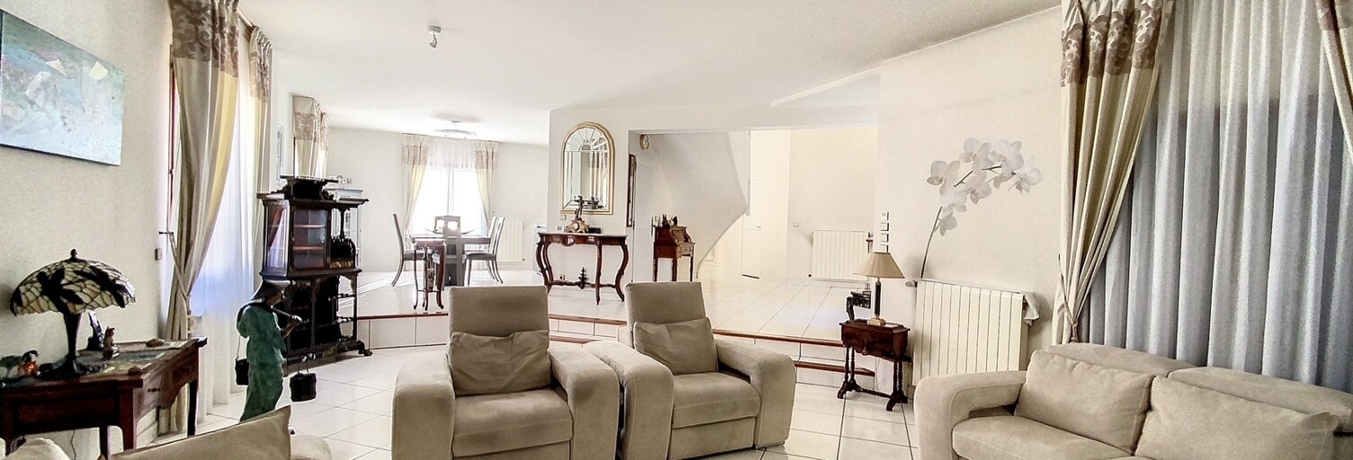 Maison 6 Pièces 270 m² à vendre à Saint-Denis (93200)