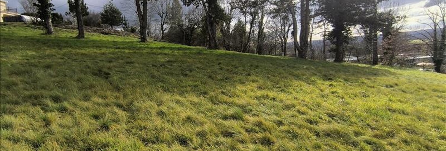 Terrain  2730 m² à vendre à Cardaillac (46100)