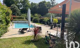 Maison 7 Pièces 146 m² à vendre à Saint-Romain-de-Benet (17600)