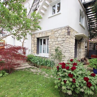 Maison 9 pièces 1080000 €