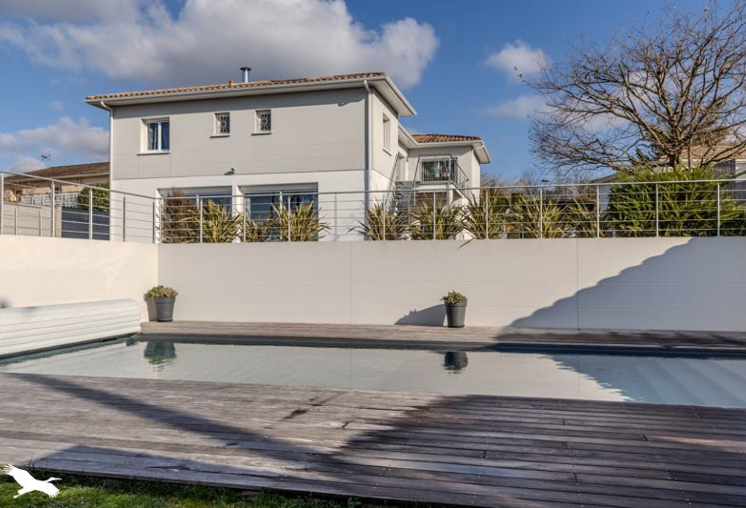Contemporaine de 8 pièces principales — photo 1