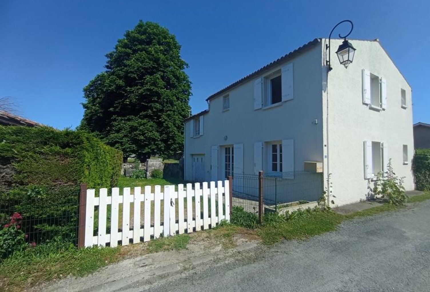 Maison en pierre de 5 pièces principales — photo 1