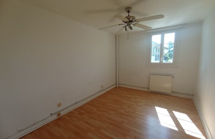 Maison en pierre de 5 pièces principales — photo 5