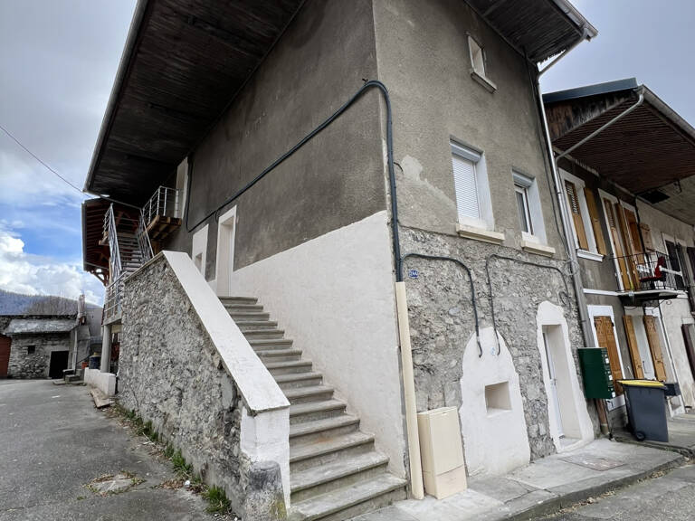 IMMEUBLE DE RAPPORT — photo 1