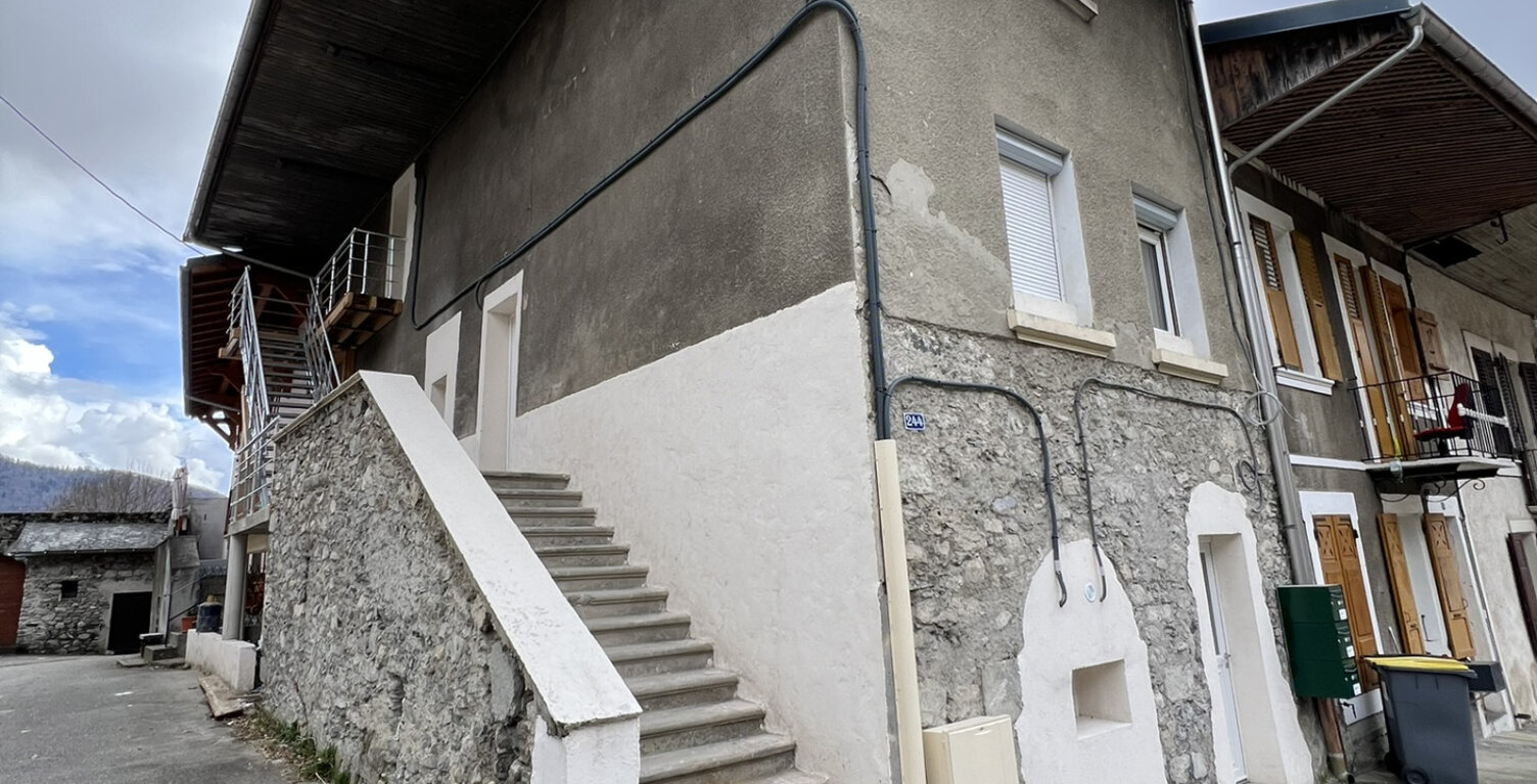 IMMEUBLE DE RAPPORT — photo 1