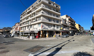 Commerce  81 m² à vendre à Saint-Laurent-du-Var (06700)