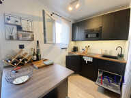 Beau studio rénové avec stationnement — photo 2