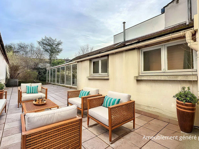 Immeuble à fort potentiel locatif — photo du bien