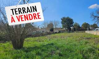 Terrain  995 m² à vendre à Mazeray (17400)