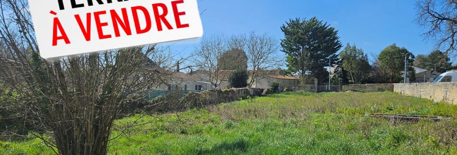 Terrain  995 m² à vendre à Mazeray (17400)