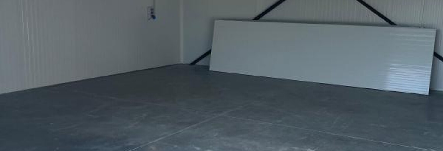 Commerce  60 m² à louer à Le Gua (17600)