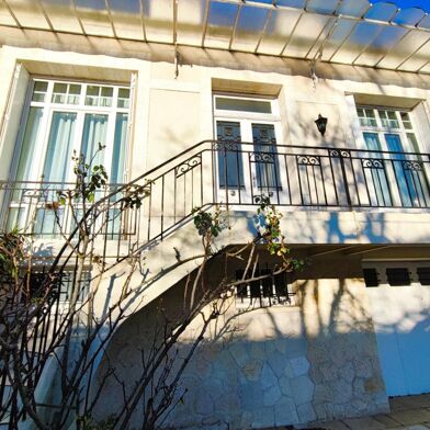 Maison 5 pièces 699000 €