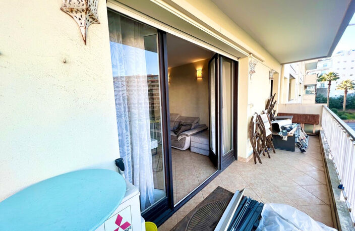 CANNES  BASSE CALIFORNIE T2 DE 58M2 TERRASSE SUD OUEST 11M2 — photo 5