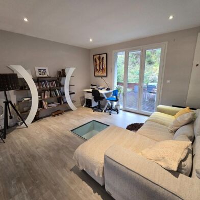 Maison 5 pièces 389000 €