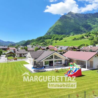 Maison 7 pièces 820000 €