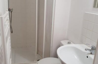 location appartement 335 € CC /mois à proximité de Saint-Léger-du-Bourg-Denis (76160)