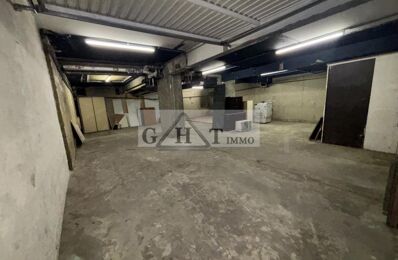 location local industriel 820 € CC /mois à proximité de L'Haÿ-les-Roses (94240)