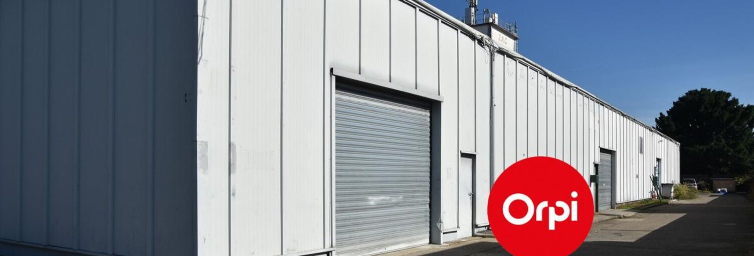 Local industriel  590 m² à vendre à Saint-Priest (69800)