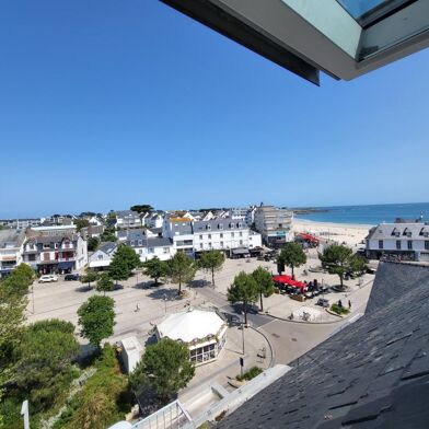 Appartement 4 pièces 319640 €